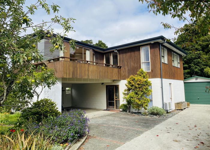  at 11A Hillcrest Grove, Hillpark, Auckland