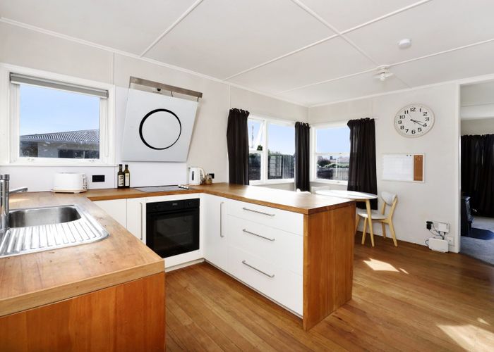  at 18 Warren Kelly Street, Richmond