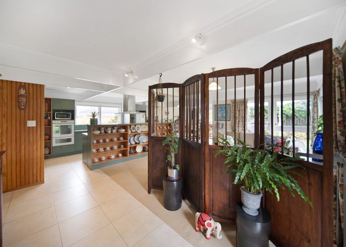  at 14 Vanbrugh Place, Bucklands Beach, Auckland