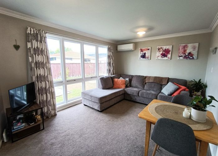  at 1/63a Pine Avenue, Ebdentown, Upper Hutt, Wellington