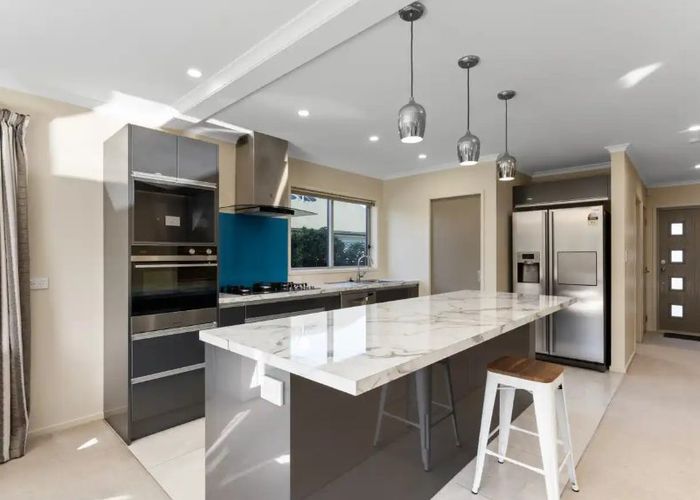  at 8 St Johns Heights, Otamatea, Whanganui, Manawatu / Whanganui