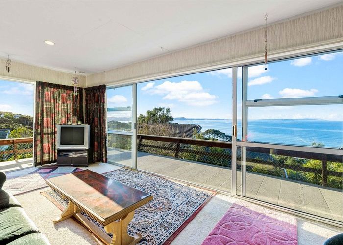  at 14 Vipond Road, Stanmore Bay, Rodney, Auckland