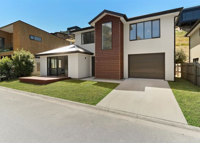  at 2/4 Redfern Terrace, Arthurs Point, Queenstown