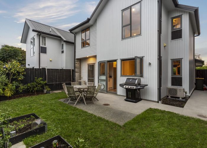  at 7 Glenbrae Glade, Glen Innes, Auckland