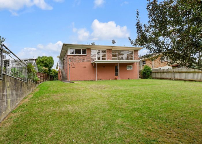  at 96 Lawrence Crescent, Hill Park, Manukau City, Auckland