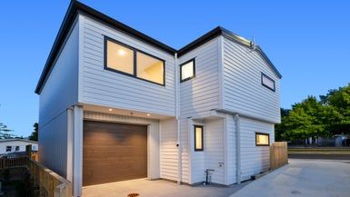  at 26 Universal Drive, Henderson, Auckland