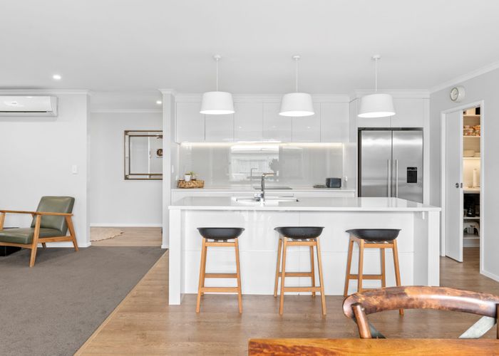  at 5 Glaisdale Crescent, Flagstaff, Hamilton