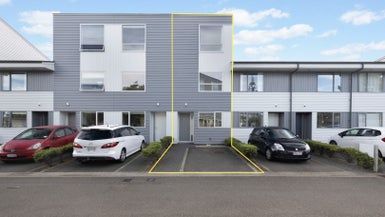  at 6/2 Stone St, Miramar, Wellington