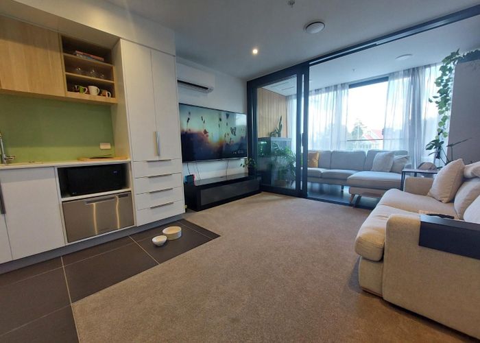  at 104/1 Buscomb Ave, Henderson, Waitakere City, Auckland