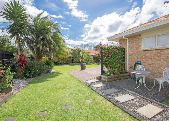  at 14 Aspatria Place, Northpark, Manukau City, Auckland