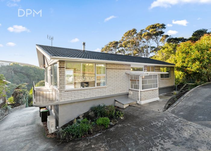  at 9 Newington Avenue, Maori Hill, Dunedin