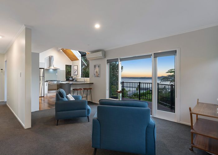  at 1 Puketutu Rise, Hillsborough, Auckland