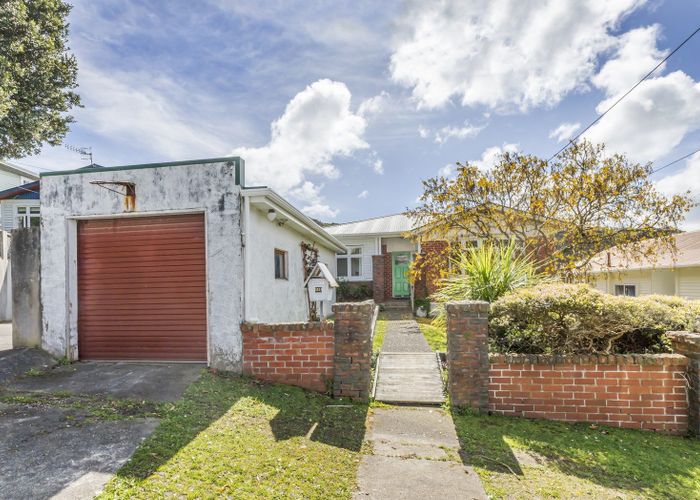  at 20 Manuka Street, Miramar, Wellington, Wellington