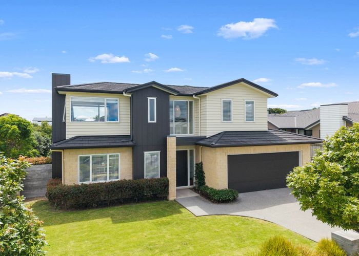  at 64 Eighth View Avenue, Beachlands, Manukau City, Auckland