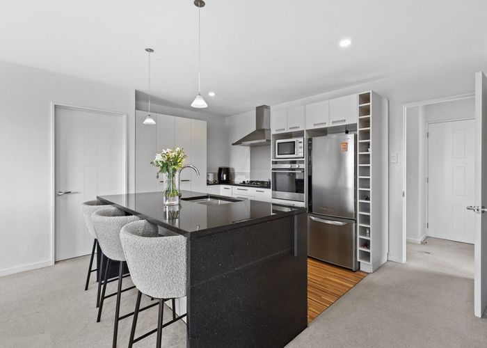  at 43 Carradale Avenue, Broomfield, Christchurch
