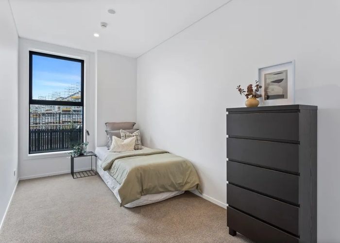  at 207/2  Rauroa Lane, Hobsonville, Waitakere City, Auckland