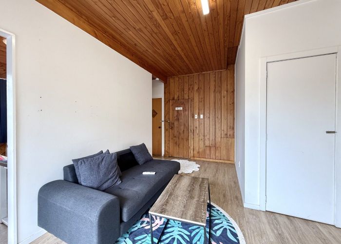  at 1/424 Hutt Road, Alicetown, Lower Hutt, Wellington