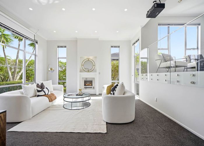  at 68 Oakway Drive, Schnapper Rock, Auckland