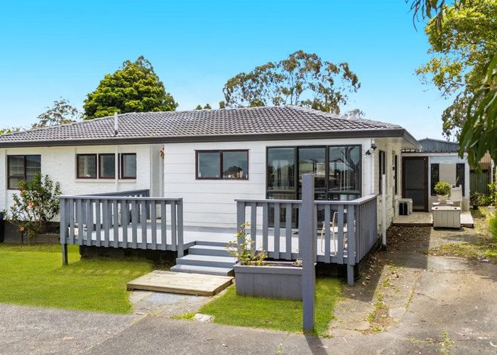  at 1/18 Frobisher Way, Clendon Park, Manukau City, Auckland