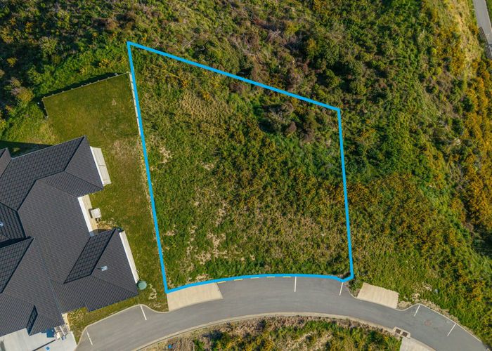  at 4 Stunsail Lane, Whitby, Porirua, Wellington