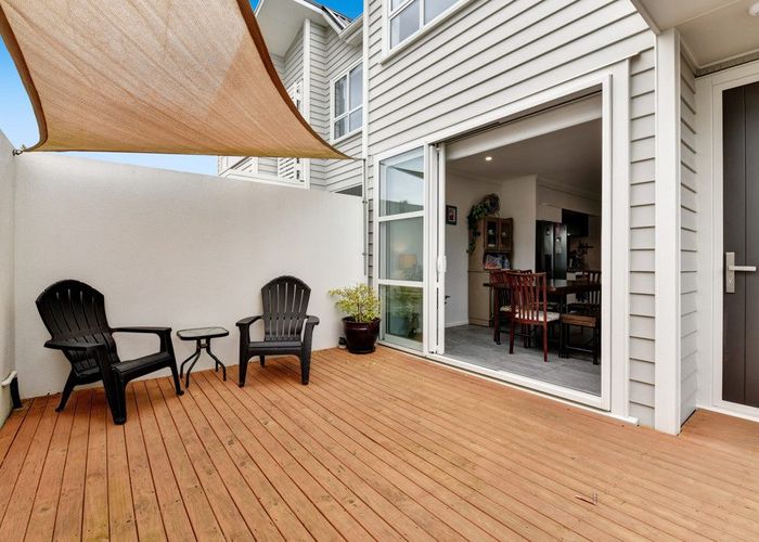  at 93 Karepiro Drive, Stanmore Bay, Rodney, Auckland