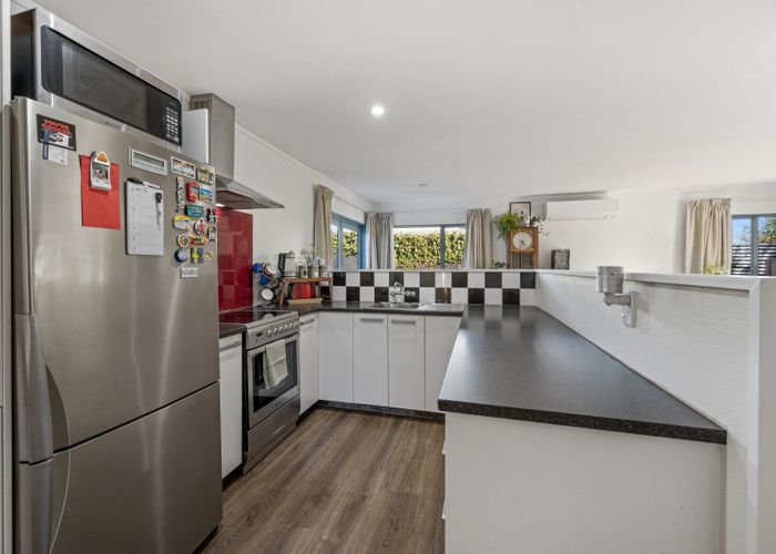  at 2/237 Georges Drive, Napier South, Napier, Hawke's Bay