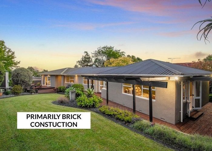  at 11 Pohutukawa Avenue, Shelly Park, Auckland