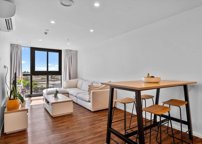  at 901/20 Park Avenue, Ellerslie, Auckland City, Auckland