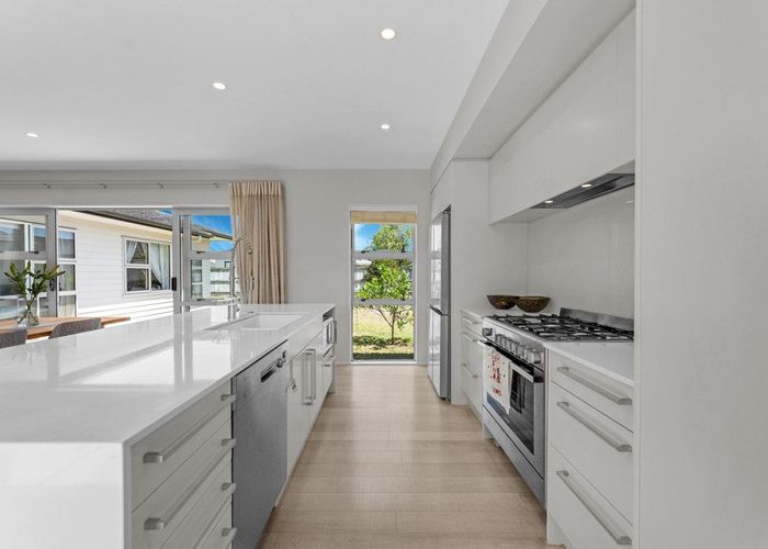  at 10 Kaimanawa Road, Karaka, Papakura