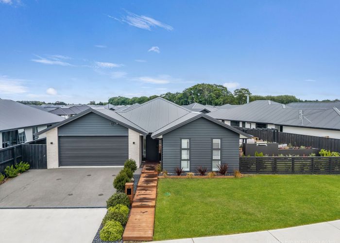  at 13 Stackwood Avenue, Ravenswood, Waimakariri, Canterbury