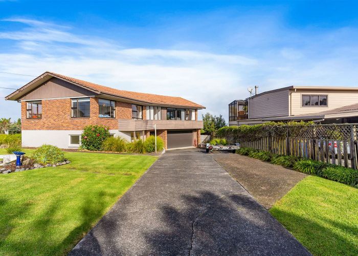 Recently sold 37 Toroa Street, Torbay, Auckland homes.co.nz