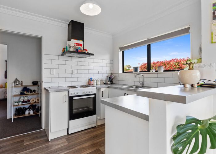  at 1/77 Gloucester Road, Mount Maunganui, Mount Maunganui