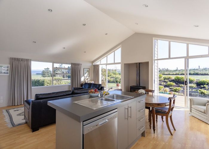  at 76 Fortification Road, Kakanui