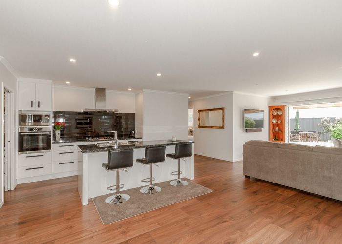  at 38 Hurunui Drive, Te Awa, Napier