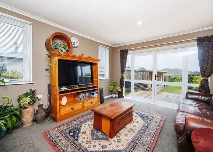  at 30 Pharazyn Street, Feilding, Feilding