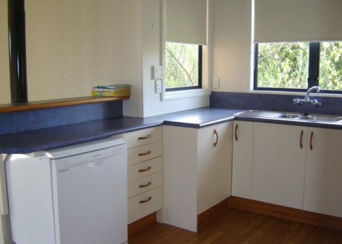  at 9 Hohiria St, Waikanae Beach, Kapiti Coast, Wellington