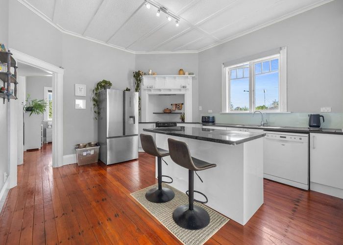  at 17 Tamaki Avenue, Otahuhu, Auckland City, Auckland