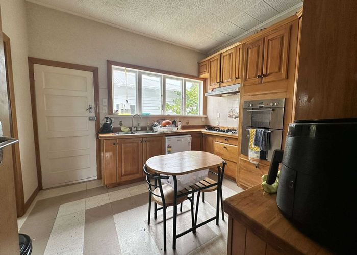  at 18 Arawa Road, Hataitai, Wellington, Wellington