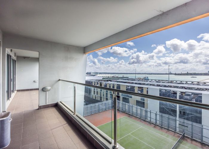 at 708/2 Beach Road, Auckland Central, Auckland