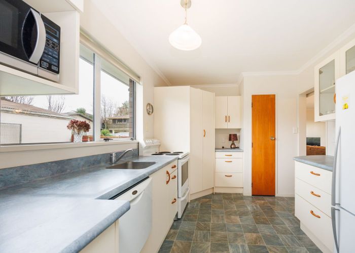  at 2 Wharite Place, Awapuni, Palmerston North, Manawatu / Whanganui