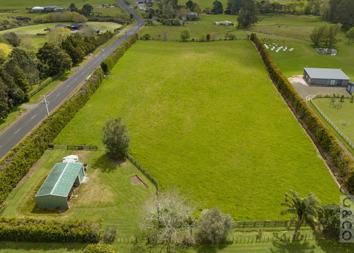  at 219 Pomona Road, Kumeu