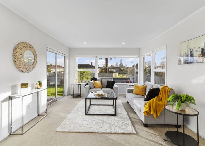  at 60 Convair Crescent, Mangere, Auckland