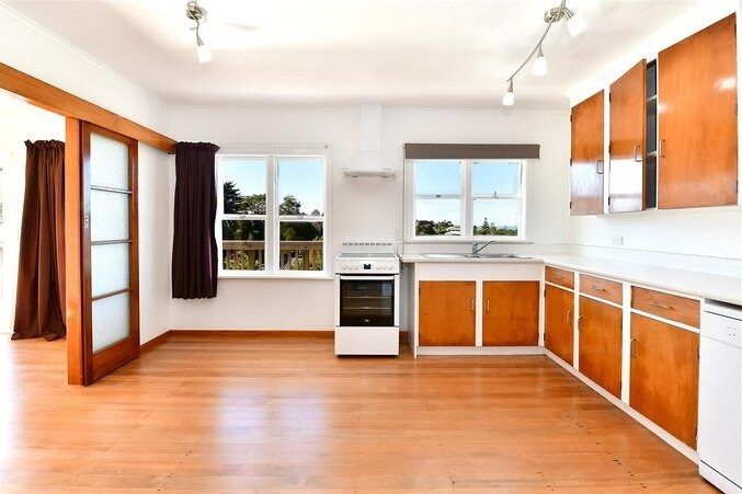  at 12 Barker Rise, Northcross, North Shore City, Auckland
