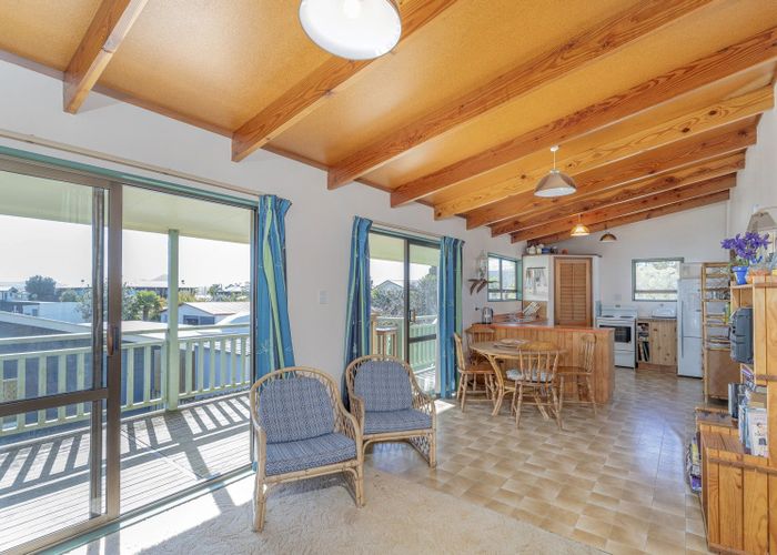  at 20 Oyster Drive, Cooks Beach, Whitianga