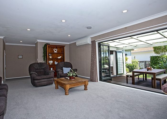  at 16 Taramea Rise, Pyes Pa, Tauranga