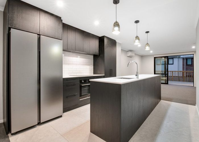  at 21 Seafarer Crescent, Stanmore Bay, Whangaparaoa