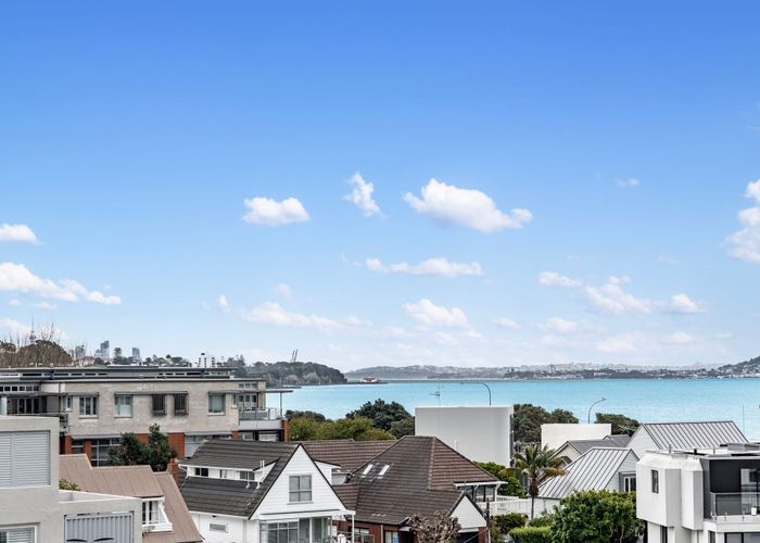  at 25 Vale Road, Saint Heliers, Auckland City, Auckland