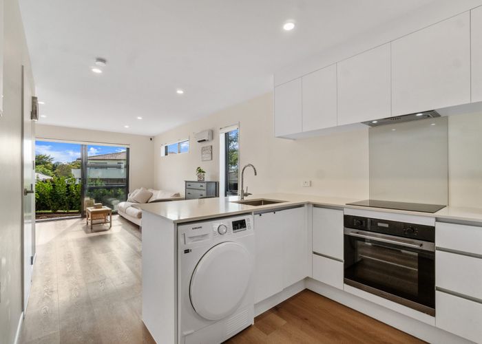  at 89 Selo Street, Glen Eden, Waitakere City, Auckland