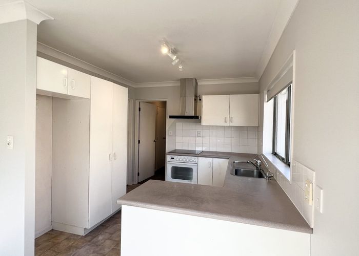  at 48 Bodi Place, Te Atatu South, Waitakere City, Auckland