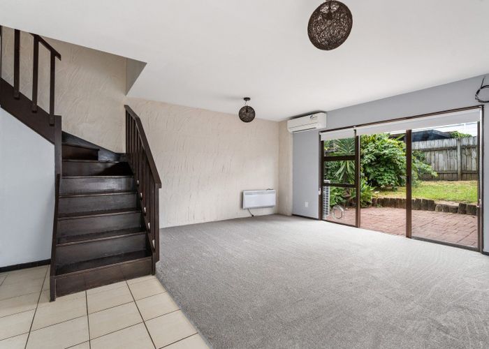  at 5/30 Owairaka Avenue, Mount Albert, Auckland City, Auckland